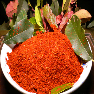 Les piments d'un rouge ardent poivrent asperme de poudre pulvérisé pour Kimchi