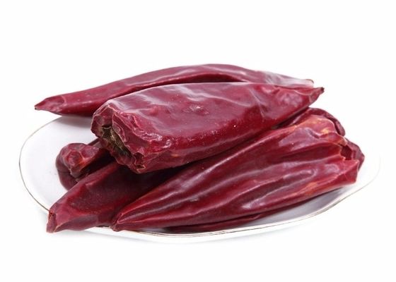 Piments rouges secs doux piquants purs épicés moyens du piment 100% de Yidu