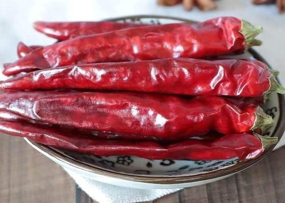 Le piment rouge sec doux non irradié poivre 4-7 cm a cuit l'humidité à la vapeur moins de 11%