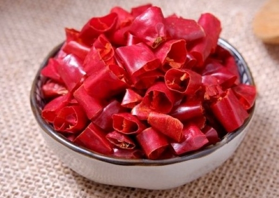 25 kg de cerisier rouge Guajillo Chili 10 - 15 cm 500SHU sans tige