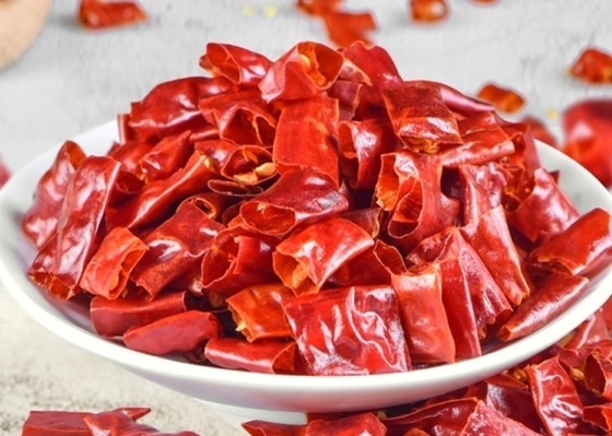 Piments rouges séchés à 100% avec une saveur forte et piquante