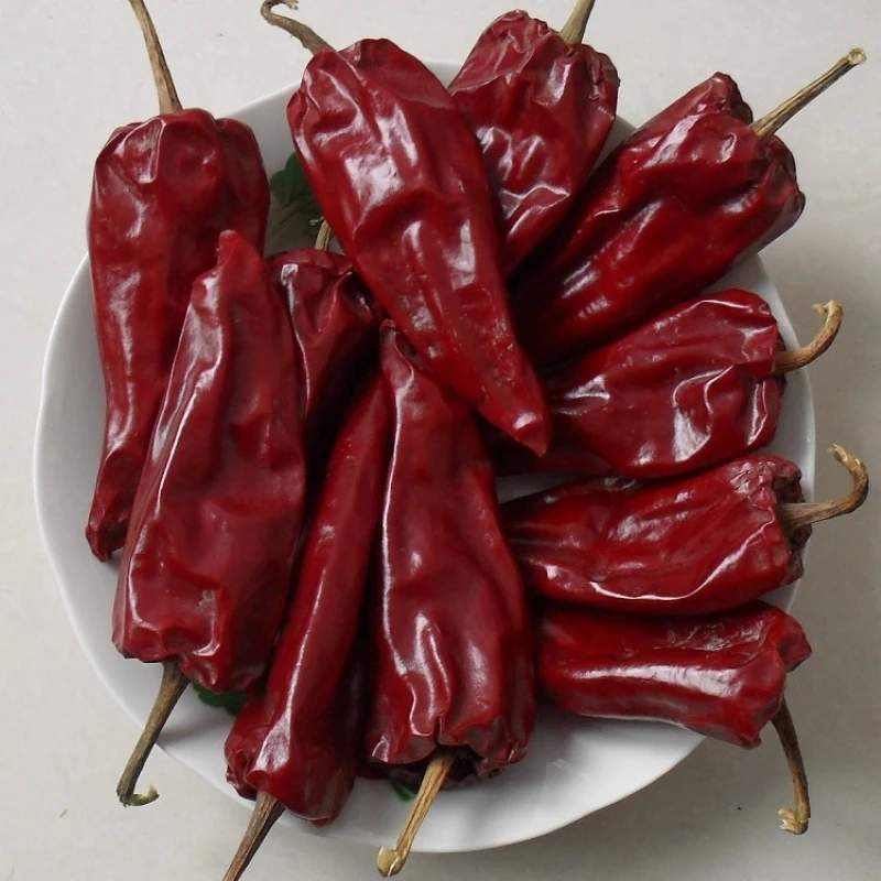 100 Kcal/100 g de piments rouges longs séchés pour un emplacement sec et frais