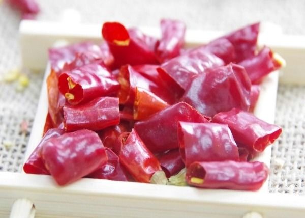 Poivrée forte Sanying Tianjing Piments rouges 10/000-20/000 SHU Piment aromatisé